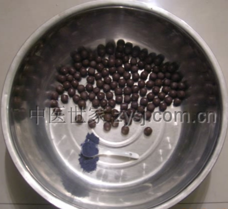 肾脑大补丸裹衣